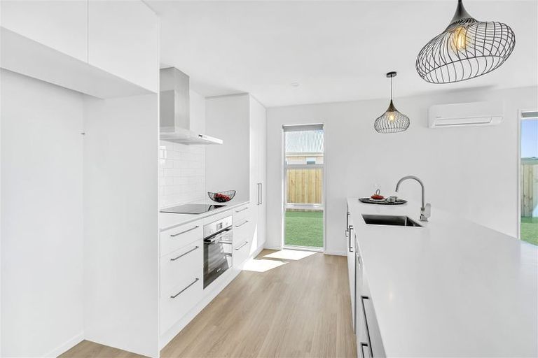 Photo of property in 13 Mcgarry Drive, Kaiapoi, 7630