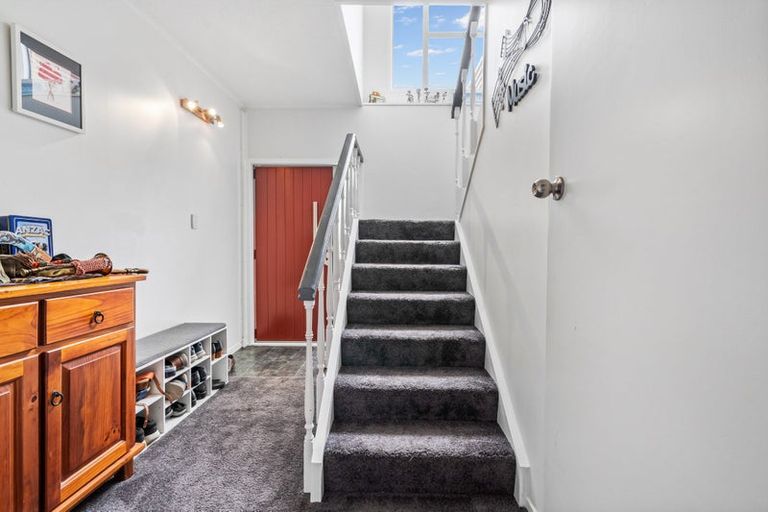 Photo of property in 54 Hilltop Avenue, Morningside, Whangarei, 0110