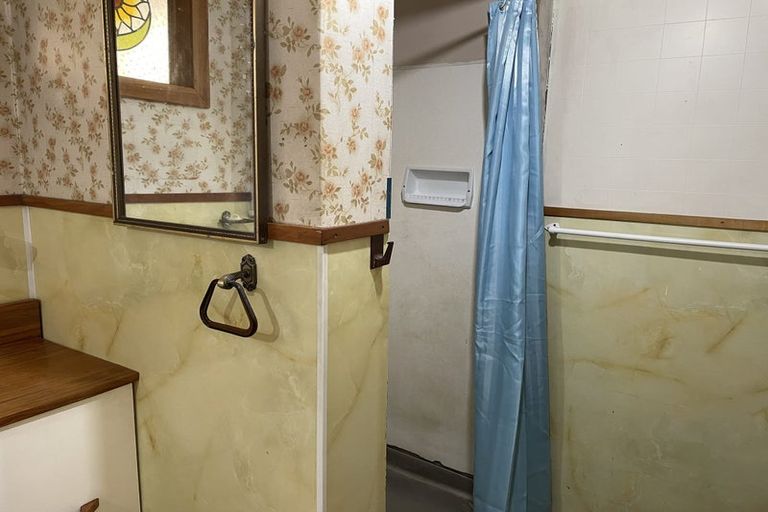 Photo of property in 167 Romilly Street, Westport, 7825