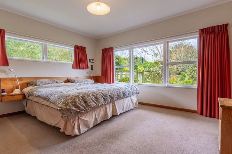 Photo of property in 249 Te Moana Road, Waikanae, 5036