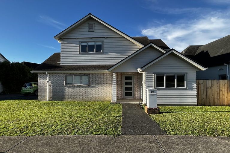 Photo of property in 1/9 Opua Street, Belmont, Auckland, 0622