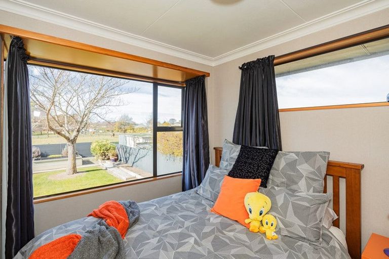 Photo of property in 53 Stuart Street, Holmes Hill, Oamaru, 9401