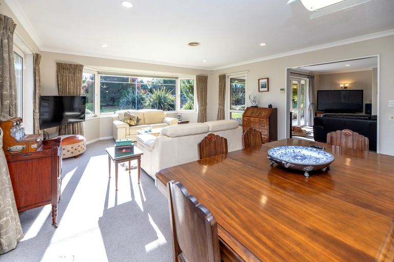 Photo of property in 14 Faith Place, West Melton, Christchurch, 7675