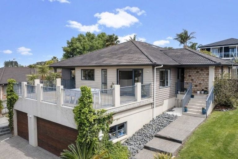 Photo of property in 16 Burwood Terrace, Gulf Harbour, Whangaparaoa, 0930
