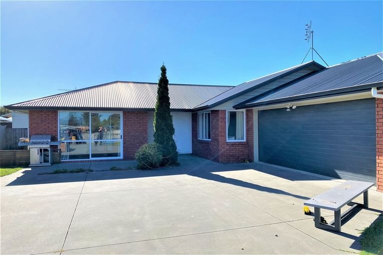 Photo of property in 12 Cicada Place, Kihikihi, Te Awamutu, 3800