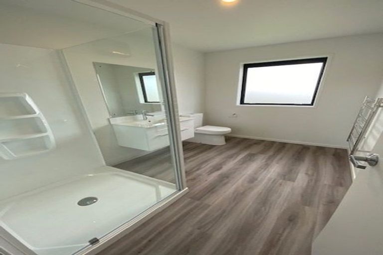 Photo of property in 5 Cabbage Close, Halswell, Christchurch, 8025