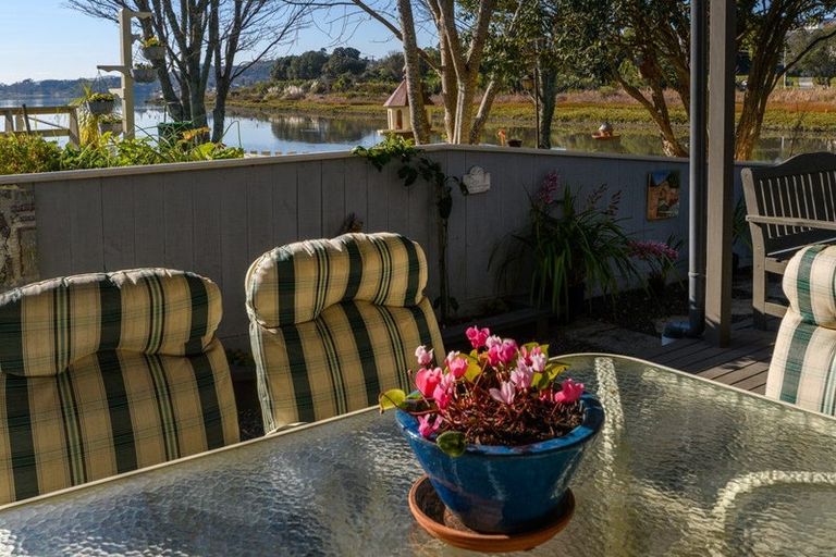 Photo of property in 205 Welcome Bay Road, Welcome Bay, Tauranga, 3112