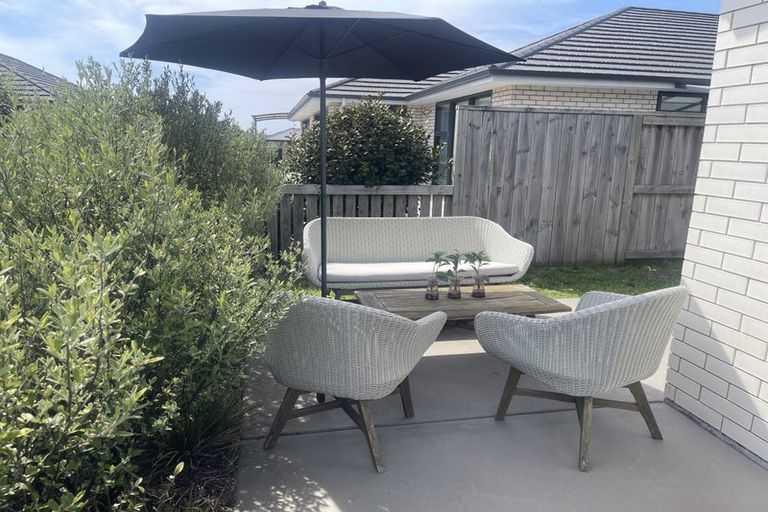 Photo of property in 4 Kaitaka Way, Papamoa, 3118