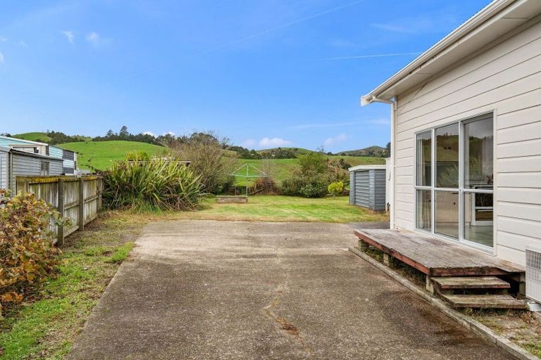 Photo of property in 54 Valley Road, Hikurangi, 0114
