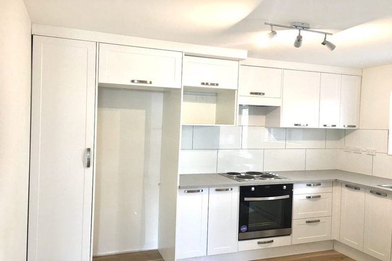 Photo of property in 87 Stapleford Crescent, Browns Bay, Auckland, 0630