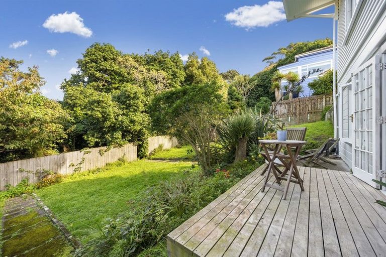 Photo of property in 17 Tavistock Road, Melrose, Wellington, 6023