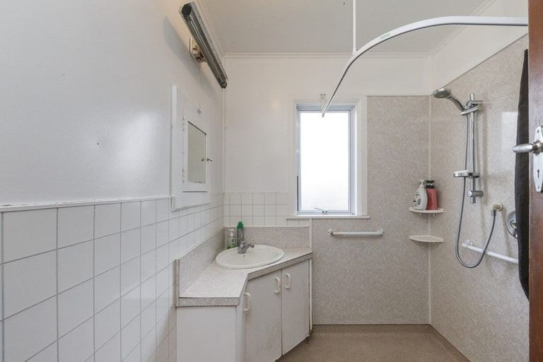 Photo of property in 5 Kipling Street, Roslyn, Palmerston North, 4414