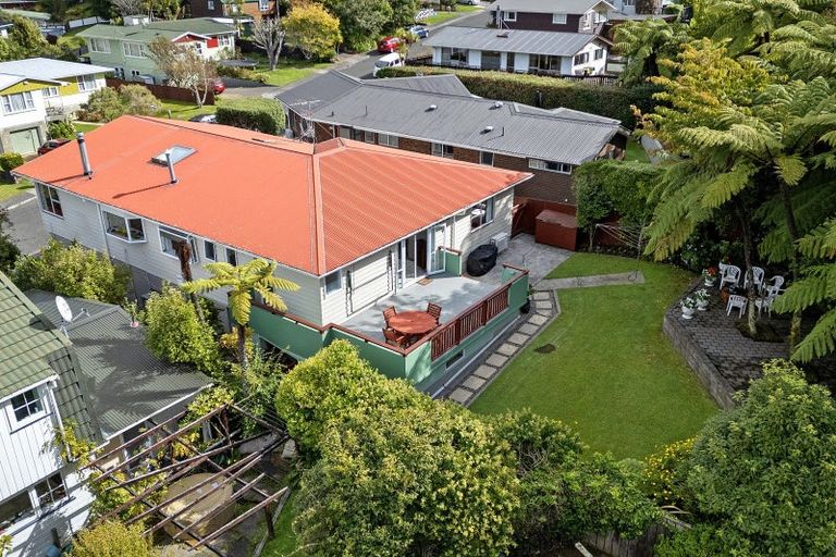 Photo of property in 19 Rondane Place, Tirohanga, Lower Hutt, 5010