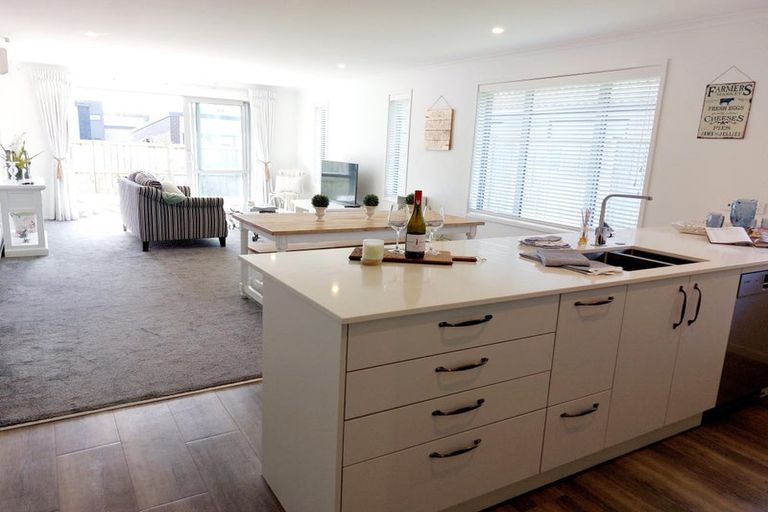 Photo of property in 4 Piripono Crescent, Pukekohe, 2120