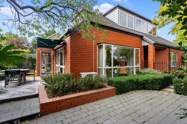 Photo of property in 66 Idris Road, Fendalton, Christchurch, 8052