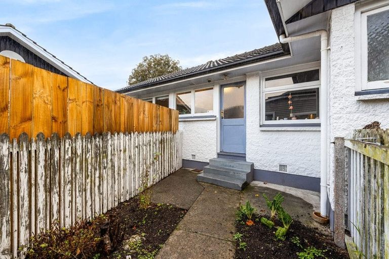 Photo of property in 3/42 Office Road, Merivale, Christchurch, 8014
