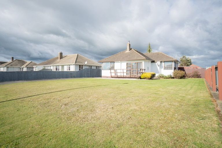 Photo of property in 103 Clyde Crescent, Roslyn, Palmerston North, 4414