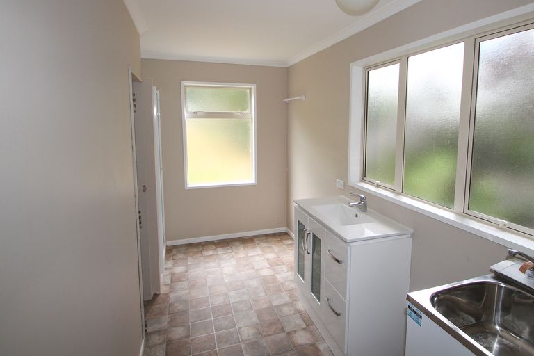 Photo of property in 83 Cosy Dell Road, Herbert, 9495