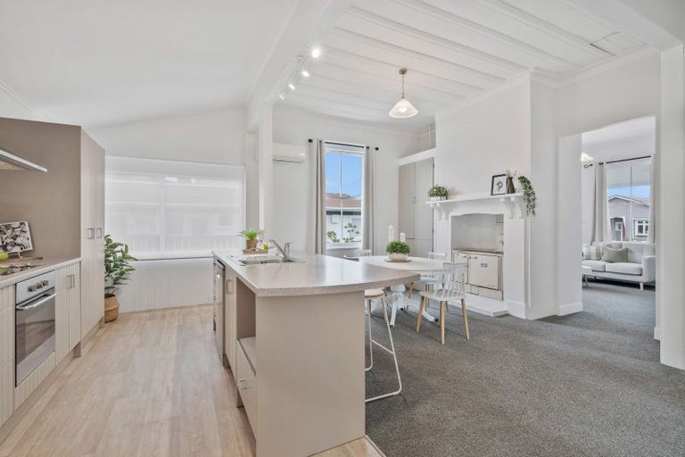 Photo of property in 10 Armstrong Avenue, Woodhill, Whangarei, 0110