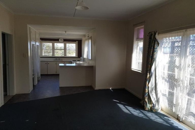 Photo of property in 66 Matipo Street, Castlecliff, Whanganui, 4501