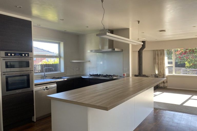 Photo of property in 57 Liverton Crescent, Bishopdale, Christchurch, 8053