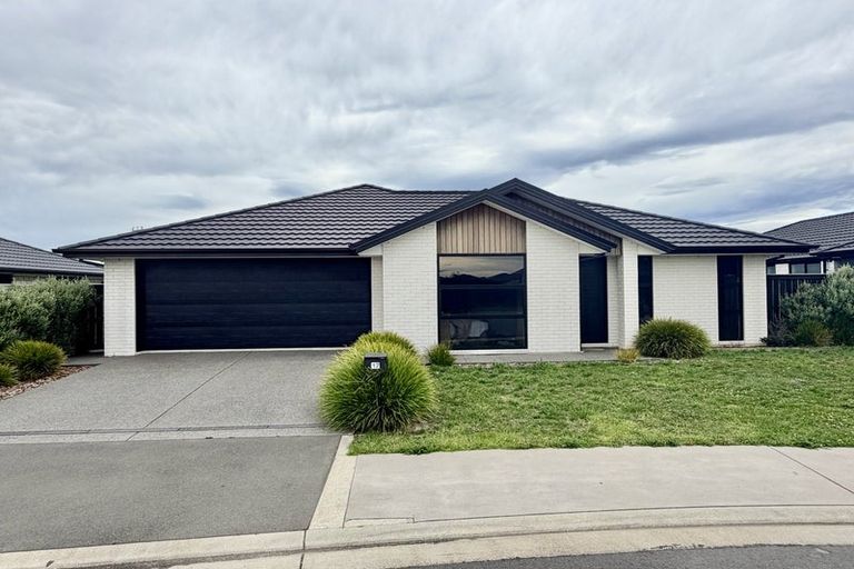 Photo of property in 17 Willetts Way, Rolleston, 7615