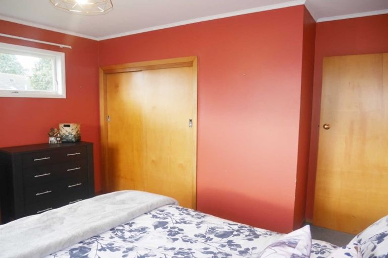 Photo of property in 85 Oakhampton Street, Hornby, Christchurch, 8042