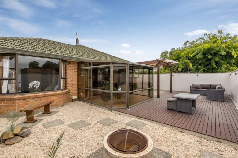 Photo of property in 25 Shannon Place, Belfast, Christchurch, 8051