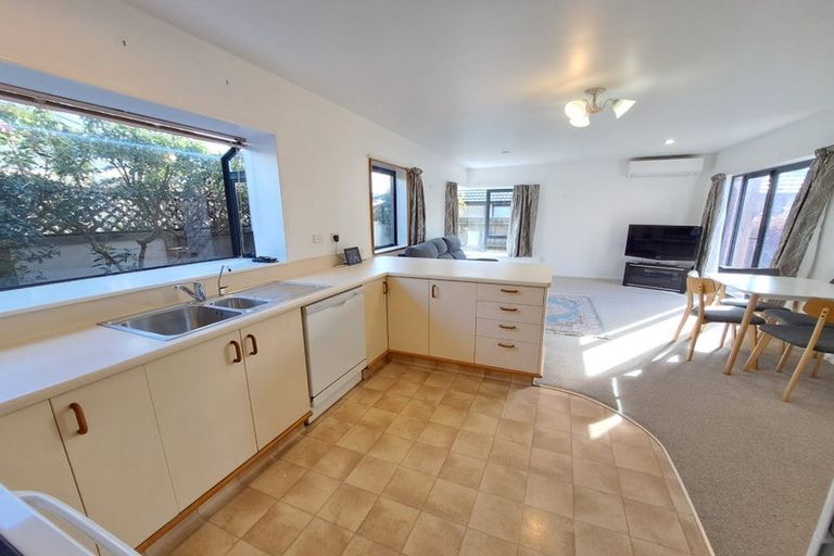 Photo of property in 15a Sanders Avenue, Westown, New Plymouth, 4310
