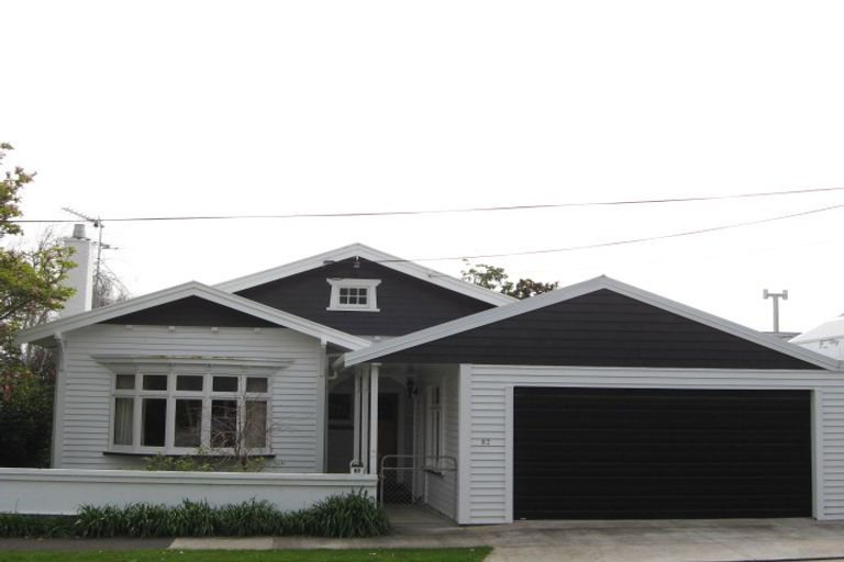 Photo of property in 87 Pendarves Street, New Plymouth, 4310