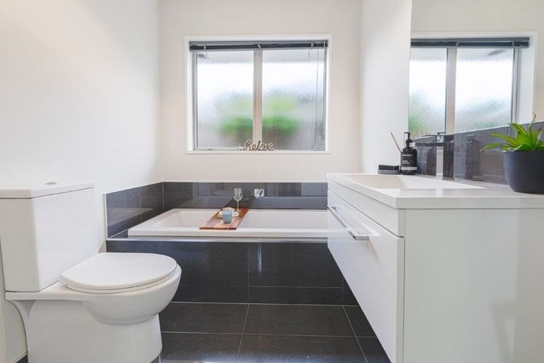 Photo of property in 5 Hewlings Street, Kaiapoi, 7630