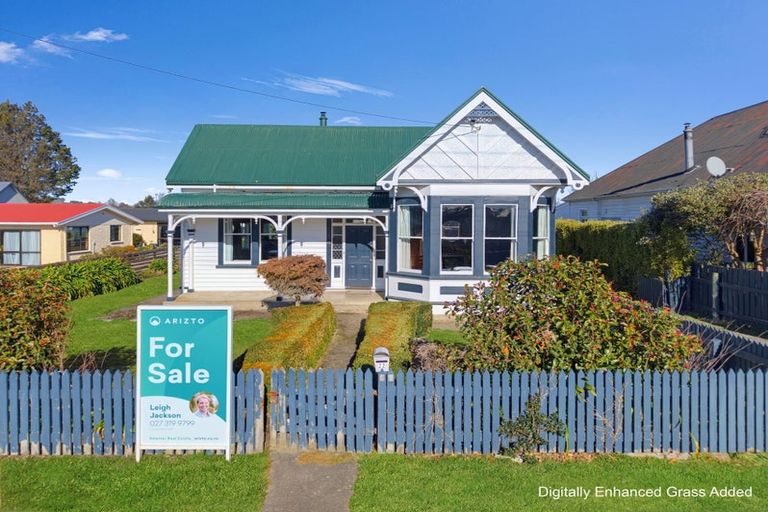 Photo of property in 22 Crombie Street, Gore, 9710
