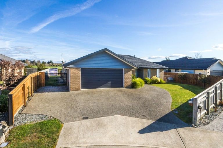 Photo of property in 14 Mary Newton Place, Brightwater, 7022