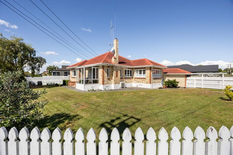 Photo of property in 20 Steele Road, Forest Lake, Hamilton, 3200