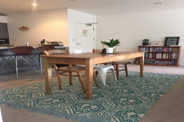 Photo of property in St Peters Apartments, 3e/192 Willis Street, Te Aro, Wellington, 6011