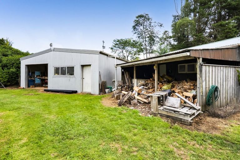 Photo of property in 927 Mohakau Road, Kiore, Stratford, 4395