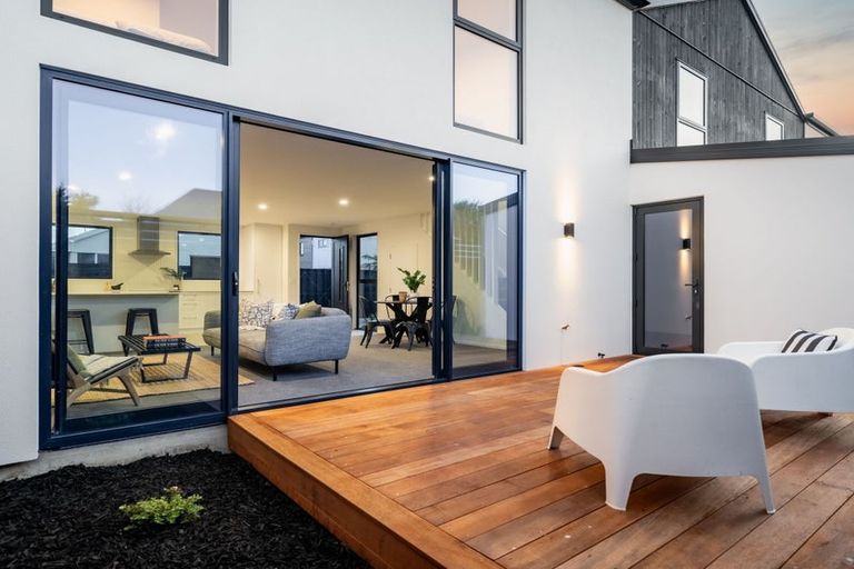 Photo of property in 2/3 Humboldt Street, Sydenham, Christchurch, 8023