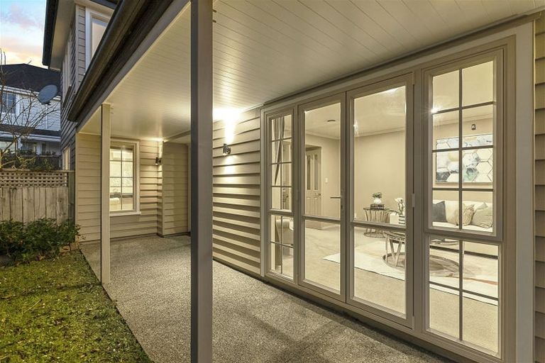 Photo of property in 46 Westerham Drive, Dannemora, Auckland, 2016