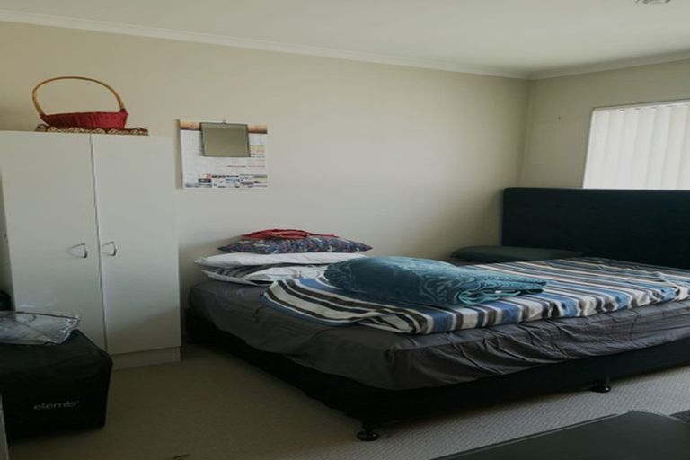 Photo of property in 41 Speyside Crescent, Flat Bush, Auckland, 2016