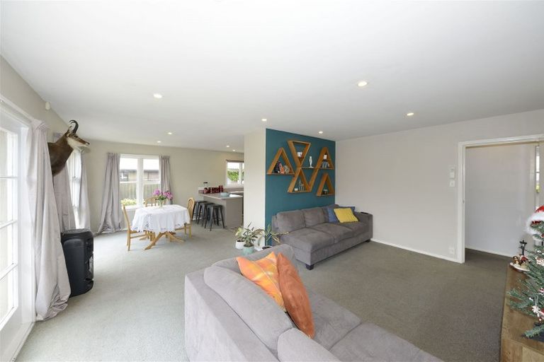 Photo of property in 74 Maidstone Road, Ilam, Christchurch, 8041