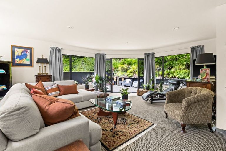 Photo of property in 145 Milton Road, Bluff Hill, Napier, 4110