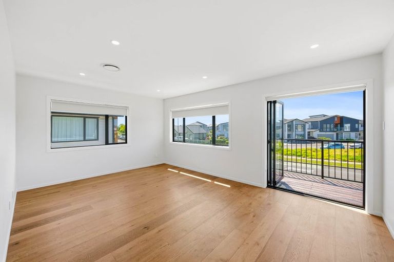 Photo of property in 20c Scott Road, Hobsonville, Auckland, 0616