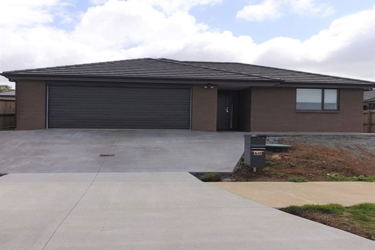 Photo of property in 60 Tawhiti Road, Pukekohe, 2120