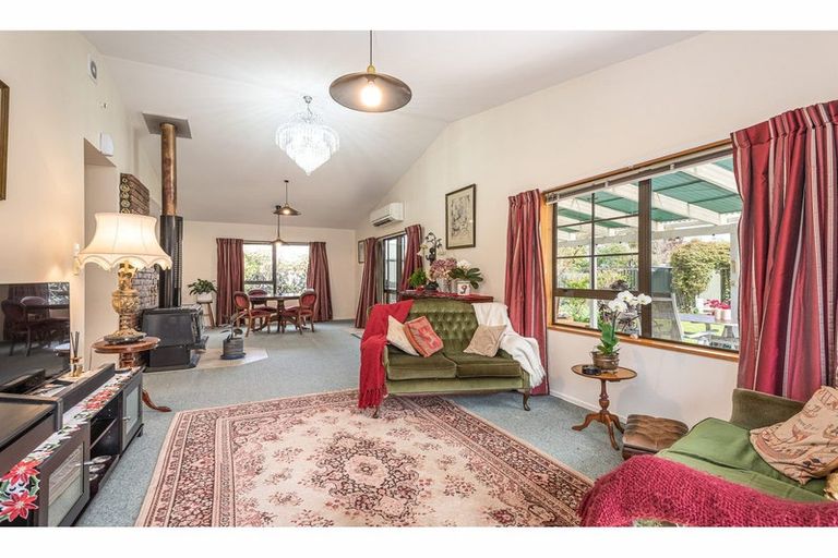 Photo of property in 9 Stopforth Street, Woodend, 7610