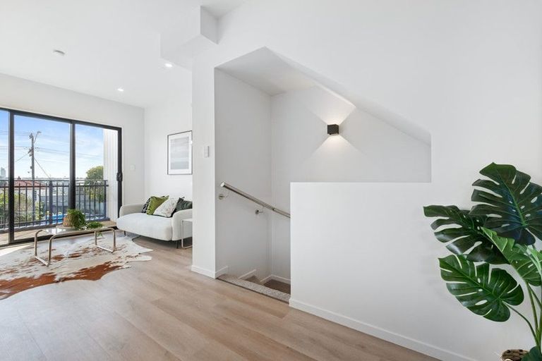 Photo of property in 10/133 Bayswater Avenue, Bayswater, Auckland, 0622