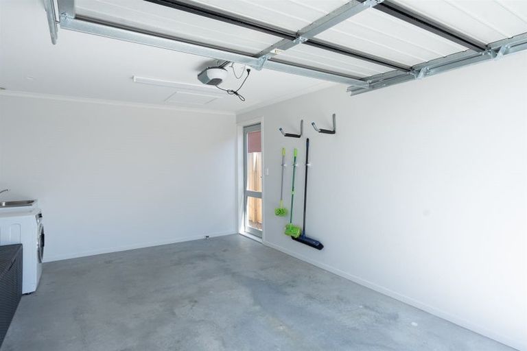 Photo of property in 12 Haddonstone Avenue, Rototuna North, Hamilton, 3210