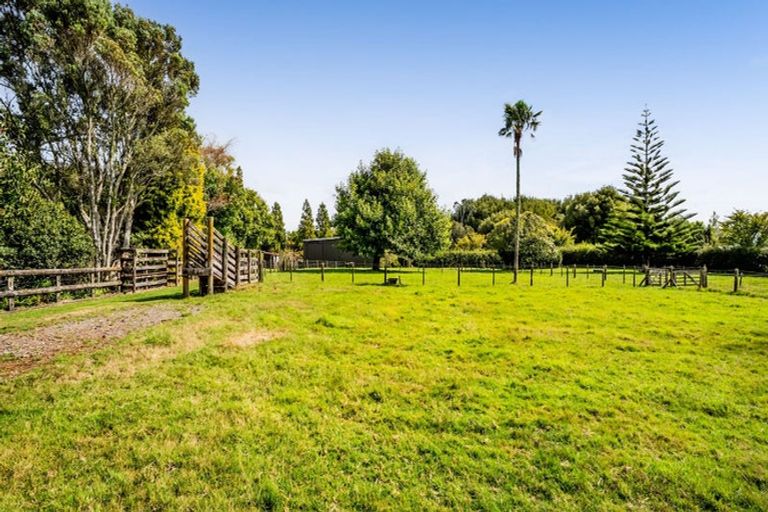 Photo of property in 172 Lepper Road, Inglewood, 4386