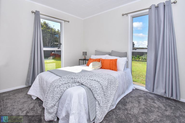 Photo of property in 10 Agar Place, Favona, Auckland, 2024