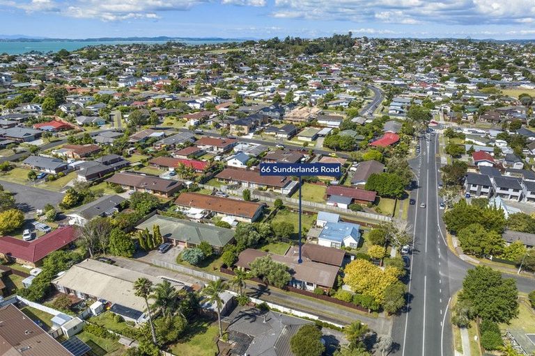 Photo of property in 66 Sunderlands Road, Half Moon Bay, Auckland, 2012