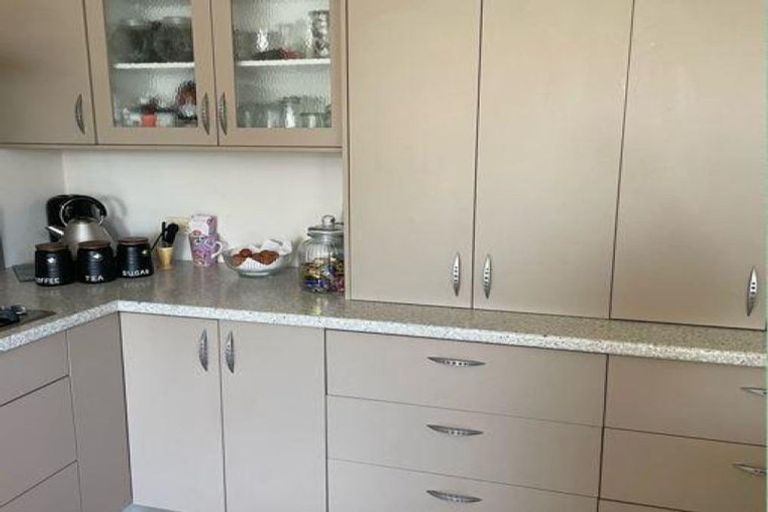 Photo of property in 6 Aotea Street, Welbourn, New Plymouth, 4312